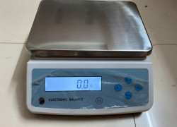 Cân WT-X WT300001XE 30kg x 1g Want chính hãng
