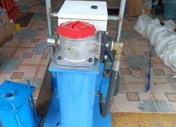 Giá xe lọc dầu thủy lực di động thiết kế theo yêu cầu khách hàng