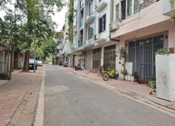 Bán nhà Tư Đình,Long Biên 3 tầng,198m,mt5.6m oto tránh nhỉnh 37 tỷ