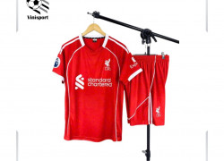 Vì Sao Áo Bóng Đá CLB Liverpool Tại Vinisport Là Lựa Chọn Hàng Đầu 2025