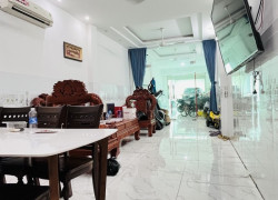 Bán nhà MT Tân Xuân 2 , Hóc Môn   3Tx 126 m2 . Giá chỉ  7.65 tỷ (TL)
