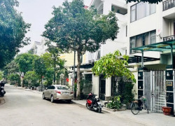 Bán Biệt Thự nhà vườn palm garden Việt Hưng 121m 4T MT6 41 tỷ