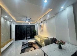 BÁN NHÀ MỚI 5 TẦNG – Ô TÔ – GẦN HỒ – FULL CÔNG NĂNG – TRUNG TÂM LONG BIÊN – TẶNG 1 CHỈ VÀNG 9999