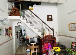 MẶT TIỀN CHỢ TÂN TRỤ,P15,TÂN BÌNH. 4M X 16.5M,2 TẦNG,THUẬN TIỆN KINH DOANH MỌI NGÀNH NGHỀ,CHO THUÊ GIỮ TIỀN,HIỆN ĐANG