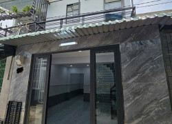 Nhà mới 38.7m2 - Giá 3.79 tỷ - 2 tầng - 2PN - Hẻm Huỳnh Tấn Phát, Q7