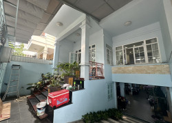 Chính chủ cần bán nhà cấp 4 đường Phạm Thế Hiển, P7, Quận 8