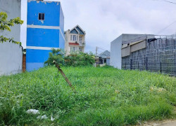 CẦN BÁN MẶT TIỀN SONG HÀNH-LÔ ĐẤT HAI MẶT HẺM TRƯỚC SAU KINH DOANH SẦM UẤT- HÓC MÔN-TPHCM