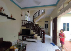 Bán nhà ngõ Yên Duyên, Hoàng Mai, HN. DT 1135m2, 2 tầng, 3PN, sổ đỏ chính chủ. Giá 10 tỷ. LH: 0989993208