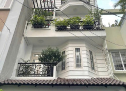 Bán nhà 5 tầng kiểu hiện đạo cách Emart 400m hẽm đẹp 4.5m giá tốt nhất trong khu nhà phân lô đồng bộ