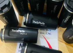 Khắc laser lên bình giữ nhiệt tại Laser Nam Việt 0982496144