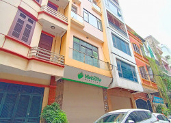 Bán nhà NGUYỄN CHÍ THANH – MẶT NGÕ Ô TÔ – CÁCH PHỐ 4 NHÀ – 54m² x 5T – Mặt tiền 4.5m – 18,3 tỷ