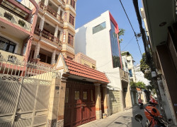 Chỉ 8.x tỷ Trung tâm Phú Nhuận – gần Phan Xích Long – 70.8m2, ngang 5m, 5 tầng.