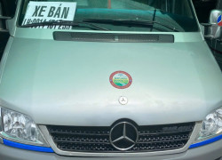 Mercedes Benz 2008 Hạ Tải Còn 3 ghế - Lalamove