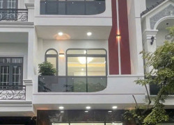 NHÀ 3 TẦNG FULL NỘI THẤT – KDC AN PHÚ, TP.HCM – ĐƯỜNG 12M CÓ VỈA HÈ