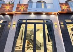 Nhà Mới Đẹp 1 Trệt 1 Lầu – 120m² – Sổ Hồng Riêng – Thủ Dầu Một