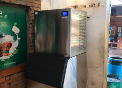 Máy làm đá công suất 880kg – ZH2000F