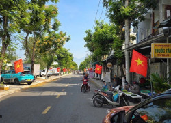 CHÀO BÁN  Nhà 2 tầng  Mặt tiền 40 Phan Đình Giót