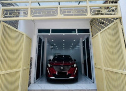 Nguyễn Sơn 83m 3 tầng 18 tỷ gara ô tô, ngõ thông ô tô tránh