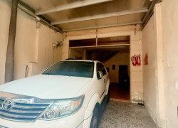 536/31 Âu Cơ, chính chủ bán nhà 3 tầng – Gần mặt tiền, hẻm xe tải, giá tốt