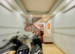 BÁN NHÀ CẦU GIẤY 35M2x5T, 5 NGỦ NGÕ THÔNG FULL NỘI THẤT 8.X TỶ