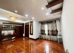 BÁN BIỆT THỰ SÂN VƯỜN BA ĐÌNH – VIEW CÔNG VIÊN – 141M² – THANG MÁY – NỘI THẤT XỊN -HƠN 40 TỶ