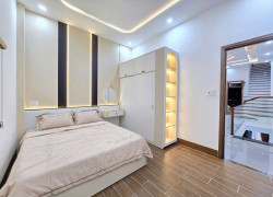 CHÍNH CHỦ BÁN NHÀ PHỐ 3 TẦNG, 80M², MẶT TIỀN QL1A, TP.TÂN AN, SHR, GIÁ CHỈ 2 TỶ 730