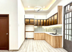 12 Tỷ: ngang 12m- Quận 10 ngay chợ An Đông, Medic Hòa Hảo- nhà 4 Tầng Xe hơi trong nhà. 0933910039