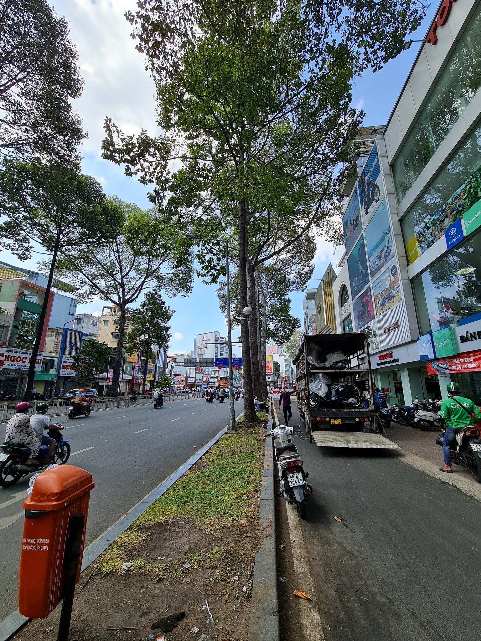 Bán nhà mặt tiền Trần Hưng Đạo-gần Bùi Viện-nhà mới-nội thất đẹp-10PN-thang máy