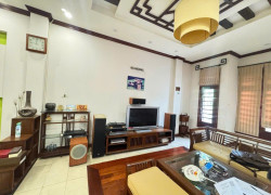 Bán nhà mặt phố Bà Triệu – 74m² x 6 tầng – lô góc – thu nhập 100tr/tháng – chỉ 68 tỷ