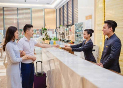 Khách Sạn Phú Sĩ Tuyển 2 nam, 2 nữ lễ tân ca ngày và đêm