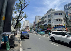 NHÀ 3 TẦNG - HẺM 83 HOÀNG DIỆU - HOÀN CÔNG - GIA 4 TY NHỈNH TL