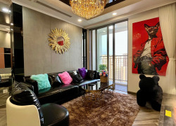 Cần bán căn hộ hoa hậu 3 PN toà Park 12 Times City gấp. Hướng Nam mát. Lh 0011947422