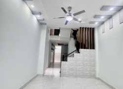 Bán gấp nhà HXH Nguyễn Thị Búp ,Q12, 3Tx 72 m2 .Giá chỉ 4.65 tỷ (TL)