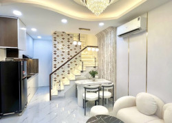 SIÊU PHẨM HOÀNG SA QUẬN 3

FULL NỘI THẤT SANG XỊN MỊN - 3 TẦNG 2PN

SD ~70M2 NGANG 3.6M SỔ A4 - 4.x TỶ