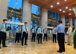 tuyển 1 nam bảo vệ ngân hàng làm việc tại quận 5