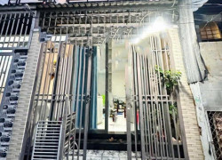 Nhà đẹp 2 tầng 35m2, Vuông – Thống Nhất QV