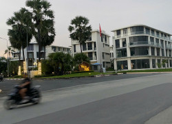 BÁN NHÀ 3 TẦNG GẦN KHU BIỆT THỰ VILLA PARK – ĐƯỜNG BƯNG ÔNG THOÀN