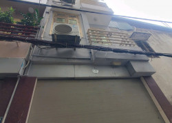 Bán nhà Ngọc Lâm,Long Biên 5 tầng,37m oto đỗ cửa nhỉnh 8 tỷ