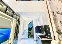 Nhà Quận 3- hẻm xe tải Nguyễn Thiện Thuật- Ngang hơn 3m- 4 tầng Full nội thất: 5 tỷ hơn. 0933910039