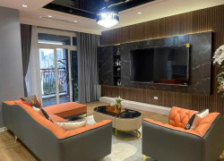 Bán Căn Hộ Cao Cấp Royal City R2 – 181m² – Tầng Thấp – 4PN – Ban Công Tây Nam – Đông Nam