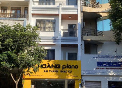 Bán Nhà Mặt Tiền 381 Điện Biên Phủ, P4, Q3