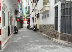 Hẻm nhựa thông, xe hơi đỗ cửa Nguyễn Thái Bình - 55m2, 3 tầng BTCT, 4PN, chỉ 9.x tỷ.