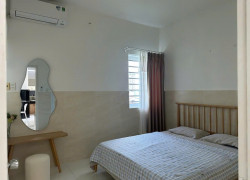 Căn hộ cao cấp full nội thất cần bán ở trung tâm Quận 2