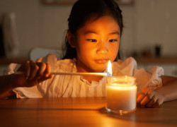 Tác dụng của nến thơm – Bí quyết thư giãn và làm đẹp không gian sống