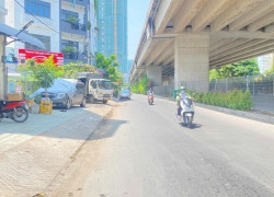 ĐẤT 3 MẶT TIỀN ĐƯỜNG NGUYỄN THỊ THẬP - NGAY CHUNG CƯ RIVIERA POINT - GPXD 3 TẦNG + SÂN THƯỢNG - CÓ THỂ VAY 3 TỶ (
