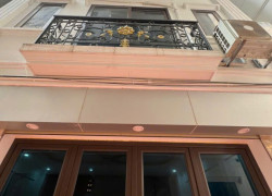 Gia chủ làm ăn được kỉ niệm cho a/c căn nhà 5 tầng tại Đại Tự với giá chỉ 4,6 tỷ