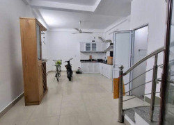Bán nhà 4 tầng Đại Đồng Vĩnh Hưng
