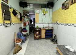 Giảm mạnh 1 tỷ! Nhà Vuông 2 tầng 34m2 sát Lan Anh– CMT8 Q3