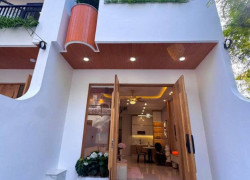 Chào bán 2 Siêu Phẩm Liền Kề mới keng 100%, Full nội thất cao cấp nhà 3 tầng kiệt Ô tô tận cửa đường Tôn Đức Thắng, tp