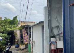 Cho thuê nhà Bình quới 56m2 có gác 20m2 vừa sơn sửa xong, giá rẻ, thuê lâu dài.